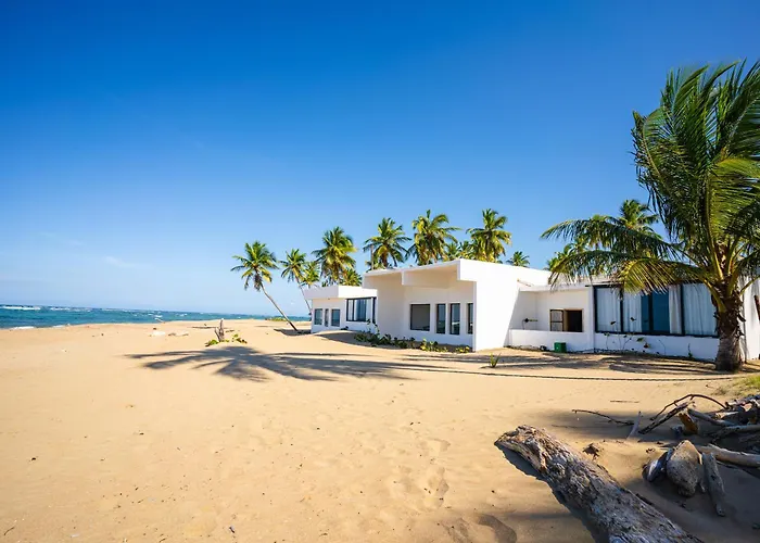 The Palm Bay Club Lodge